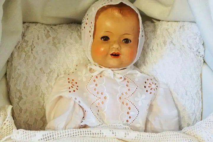 What Size Baby Clothes Does An 18 Inch Doll Wear